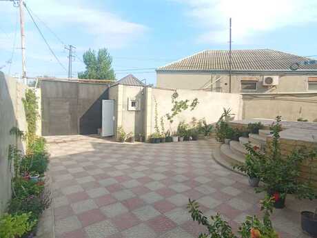 5 otaqlı həyət evi/bağ evi - Balaxanı q. - 130 m²