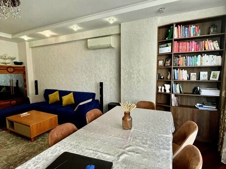 3-комн. новостройка - м. Ази Асланов - 120.6 м²