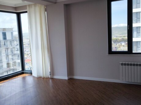 3-комн. новостройка - м. 20 января - 95 м²