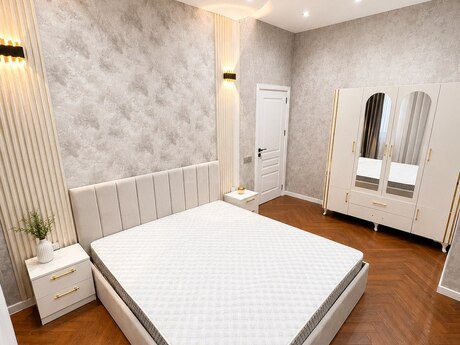 3-комн. новостройка - м. Элмляр Академиясы - 65 м²