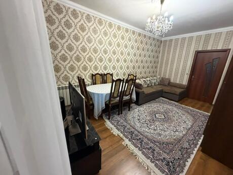 2-комн. вторичка - м. Мемар Аджеми - 45 м²