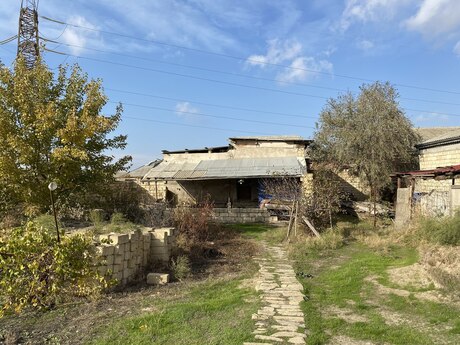 2-комн. дом/дача - Абшеронcкий  р. - 40 м²