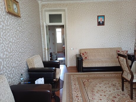 2 otaqlı köhnə tikili - Lökbatan q. - 62.1 m²