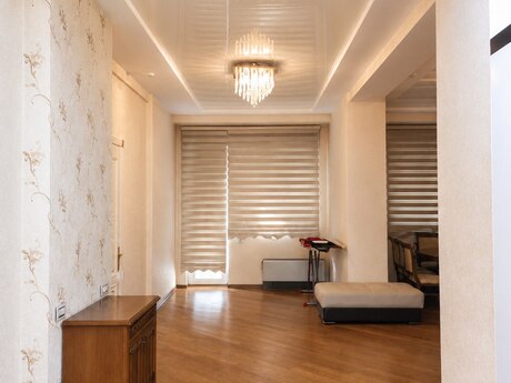 2 otaqlı yeni tikili - Elmlər Akademiyası m. - 82 m²