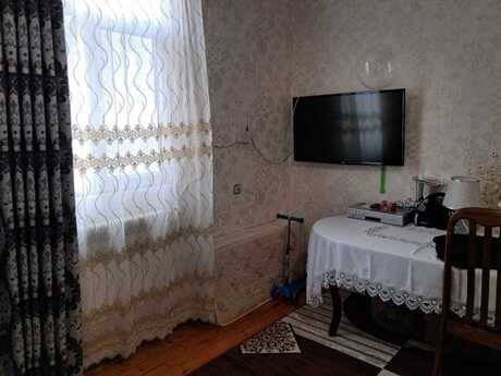 3-комн. дом/дача - Абшеронcкий  р. - 60 м²