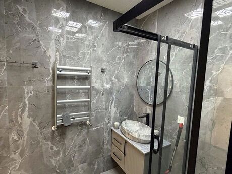 2-комн. новостройка - м. 20 января - 80 м²