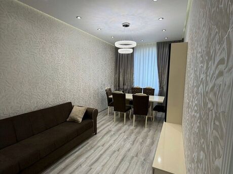 2-комн. новостройка - м. 20 января - 80 м²