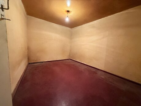 4-комн. вторичка - пос. Ахмедлы - 150 м²