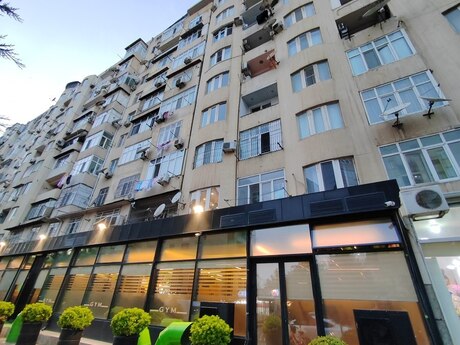3-комн. новостройка - м. Халглар Достлугу - 120 м²