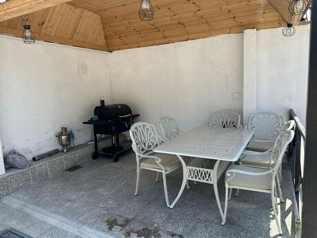 4 otaqlı həyət evi/bağ evi - Qəbələ - 110 m²