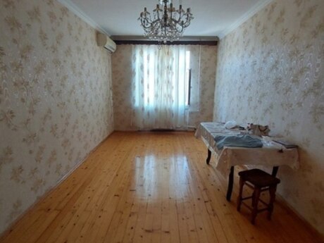 3-комн. вторичка - м. Ази Асланов - 80 м²