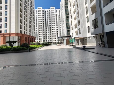 4-комн. новостройка - м. Элмляр Академиясы - 180 м²
