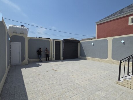 4 otaqlı həyət evi/bağ evi - Binə q. - 120 m²