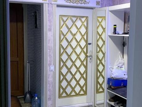 4 otaqlı köhnə tikili - Neftçilər m. - 100 m²