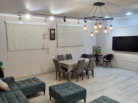 4-комн. дом/дача - пос. Мардакан - 200 м²
