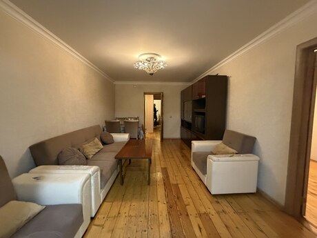 3 otaqlı köhnə tikili - Qara Qarayev m. - 65 m²