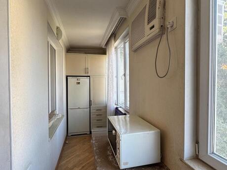 3 otaqlı köhnə tikili - Nəriman Nərimanov m. - 53 m²