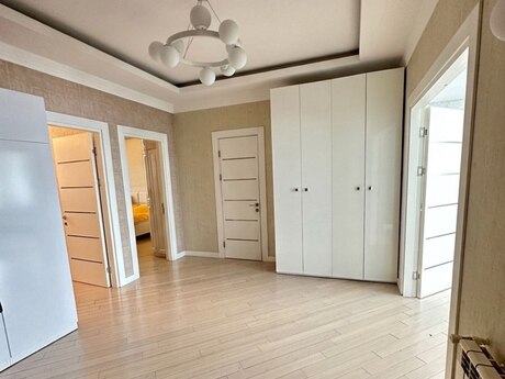 3 otaqlı yeni tikili - Gənclik m. - 130 m²