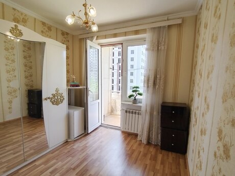 3 otaqlı köhnə tikili - Nəsimi m. - 85 m²