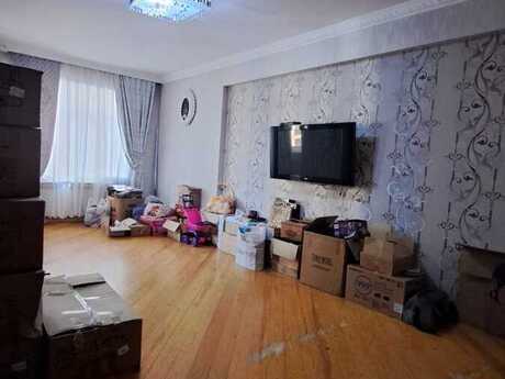 2 otaqlı yeni tikili - İnşaatçılar m. - 70 m²