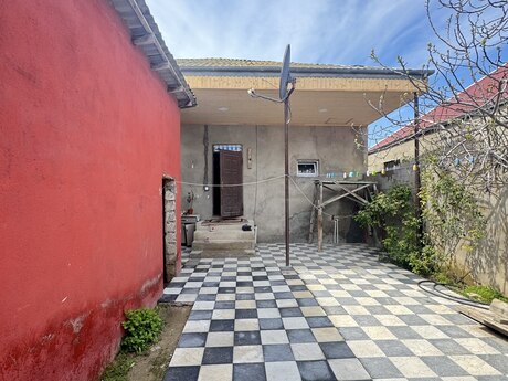 3 otaqlı həyət evi/bağ evi - Hövsan q. - 90 m²