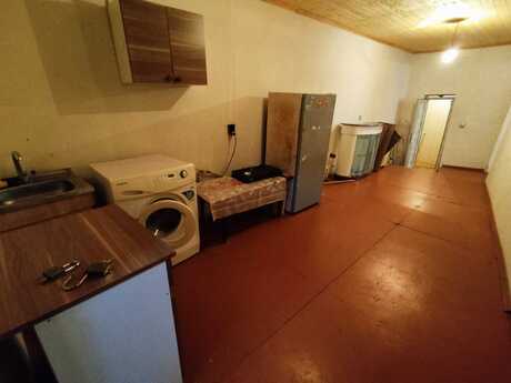 2 otaqlı köhnə tikili - Nizami m. - 50 m²
