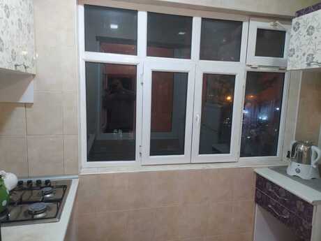 3 otaqlı köhnə tikili - Memar Əcəmi m. - 55 m²