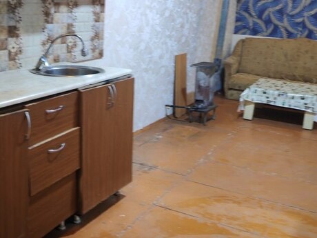 3 otaqlı həyət evi/bağ evi - 20-ci sahə q. - 70 m²