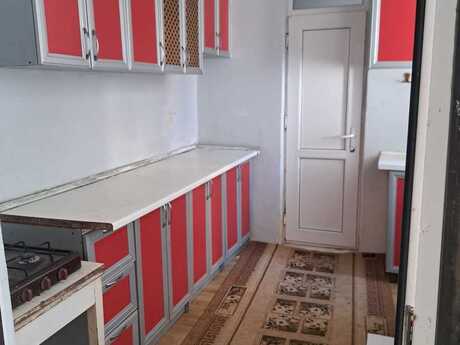 4 otaqlı həyət evi/bağ evi - Gənclik m. - 120 m²