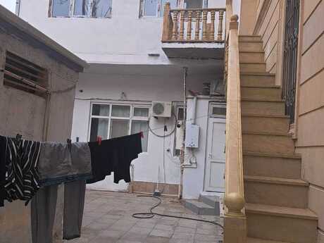 4 otaqlı həyət evi/bağ evi - Gənclik m. - 120 m²