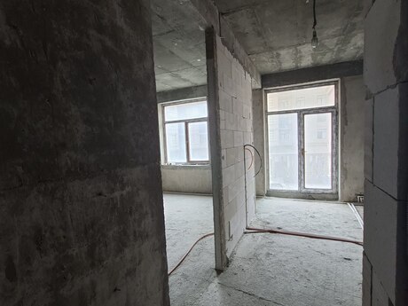 3 otaqlı yeni tikili - Ağ şəhər q. - 140 m²