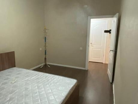 2-комн. новостройка - м. Иншаатчылар - 70 м²