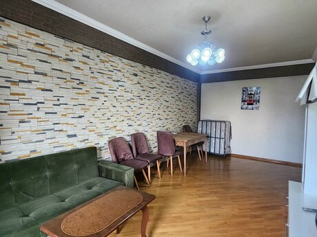 2 otaqlı köhnə tikili - Gənclik m. - 75 m²