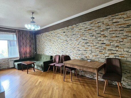 2 otaqlı köhnə tikili - Gənclik m. - 75 m²