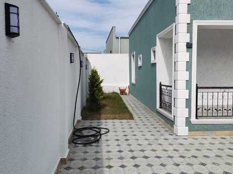 2 otaqlı həyət evi/bağ evi - Şüvəlan q. - 84.5 m²