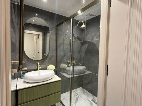 3 otaqlı köhnə tikili - Bakıxanov q. - 81 m²
