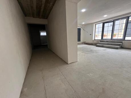 8 otaqlı həyət evi/bağ evi - Mehdiabad q. - 205 m²