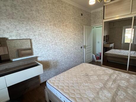 2-комн. новостройка - м. Ази Асланов - 80 м²