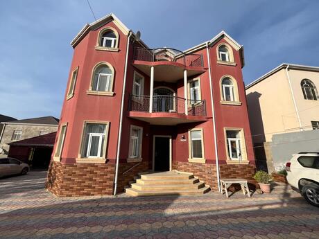8 otaqlı həyət evi/bağ evi - Masazır q. - 500 m²
