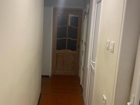 3 otaqlı köhnə tikili - Sumqayıt - 68 m²