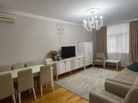 2 otaqlı köhnə tikili - Əhmədli m. - 42 m²