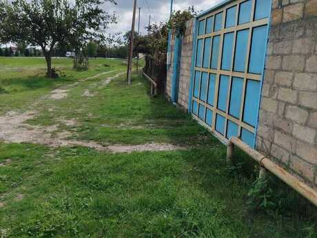 8 otaqlı həyət evi/bağ evi - Xaçmaz - 300 m²