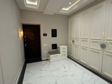 3 otaqlı yeni tikili - Xətai r. - 124 m²