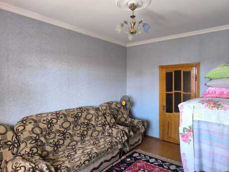 3 otaqlı köhnə tikili - Sumqayıt - 80 m²