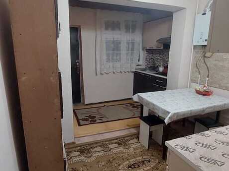 2 otaqlı köhnə tikili - Həzi Aslanov m. - 50 m²