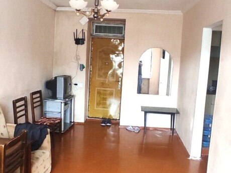 2 otaqlı köhnə tikili - Xalqlar Dostluğu m. - 52 m²