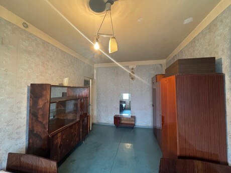 3 otaqlı köhnə tikili - Əhmədli m. - 75 m²