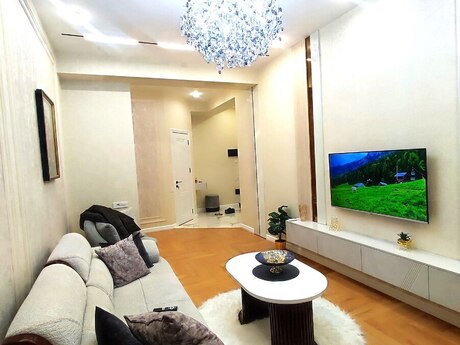 3 otaqlı yeni tikili - Koroğlu m. - 100 m²