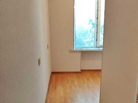 2 otaqlı köhnə tikili - Qara Qarayev m. - 37 m²