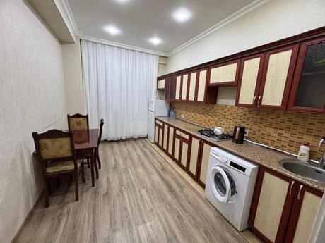 2-комн. новостройка - м. 20 января - 65 м²